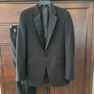 Cousins Black Concert Attire Suit 38R /30-32R